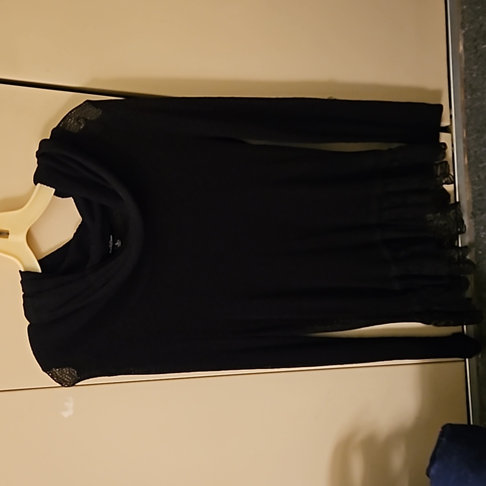 Ransom Black Sweater Large